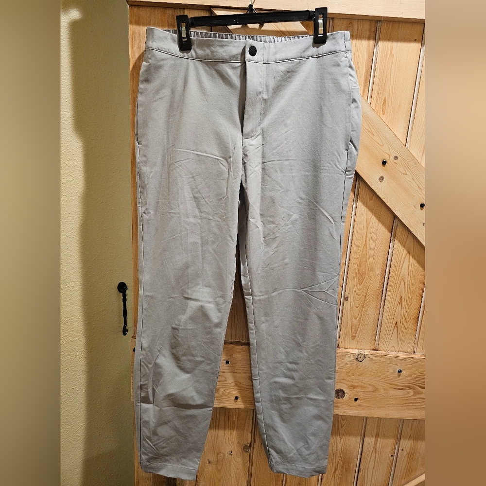 BANANA REPUBLIC ATHLETIC PANTS